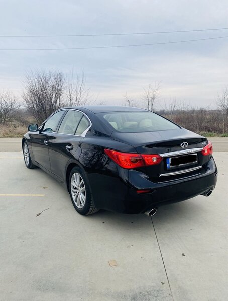 Infiniti Q50